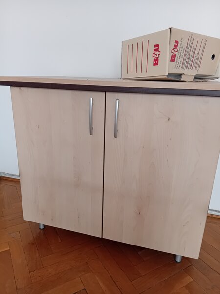 Mobilier complet pentru birou,